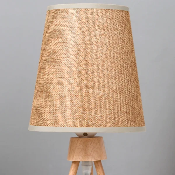 Lámpara Moderna de Mesa con Patas de Madera y Pantalla de Lino, Rosca E27