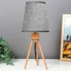 Lámpara Moderna de Mesa con Patas de Madera y Pantalla de Lino, Rosca E27